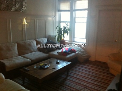 Allston 3 Beds 1 Bath Boston - $4,350 No Fee