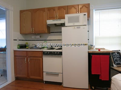 Allston Studio 1 Bath Boston - $2,450 No Fee
