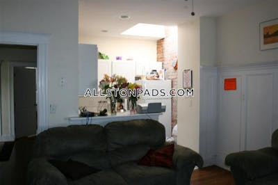 Allston 3 Beds 1 Bath Boston - $4,350 No Fee
